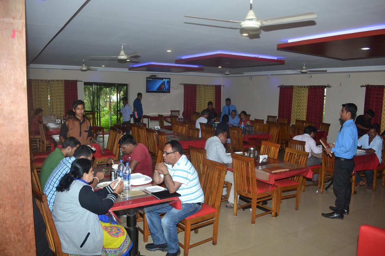 Ramya Residency Hotel Dharwad Ngoại thất bức ảnh